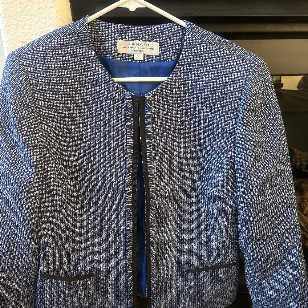 Tahari suit jacket